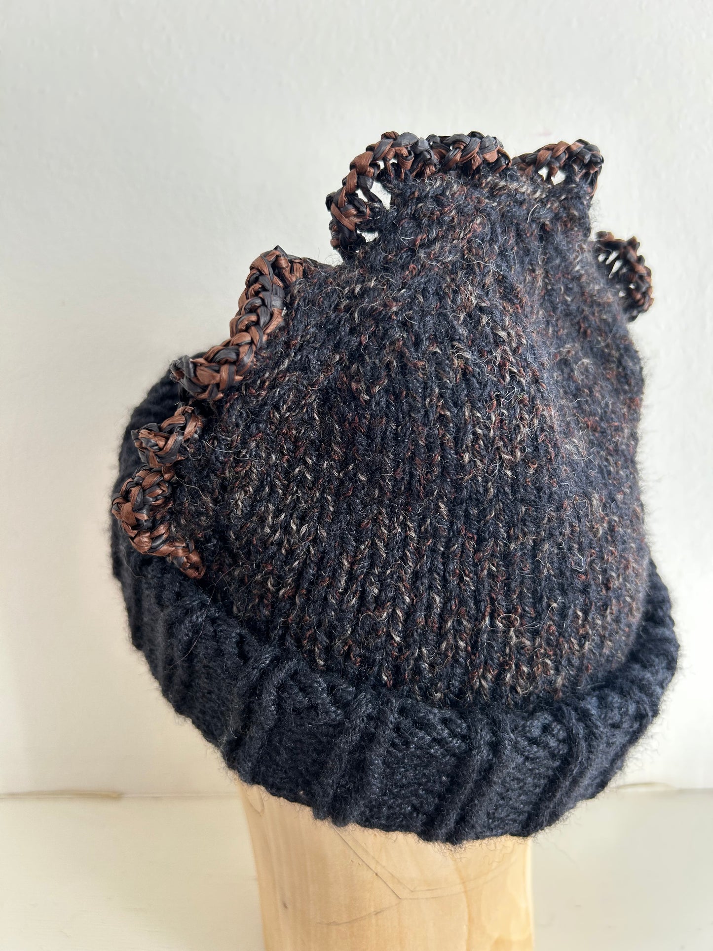 Blackish Hat with Brownish Frills