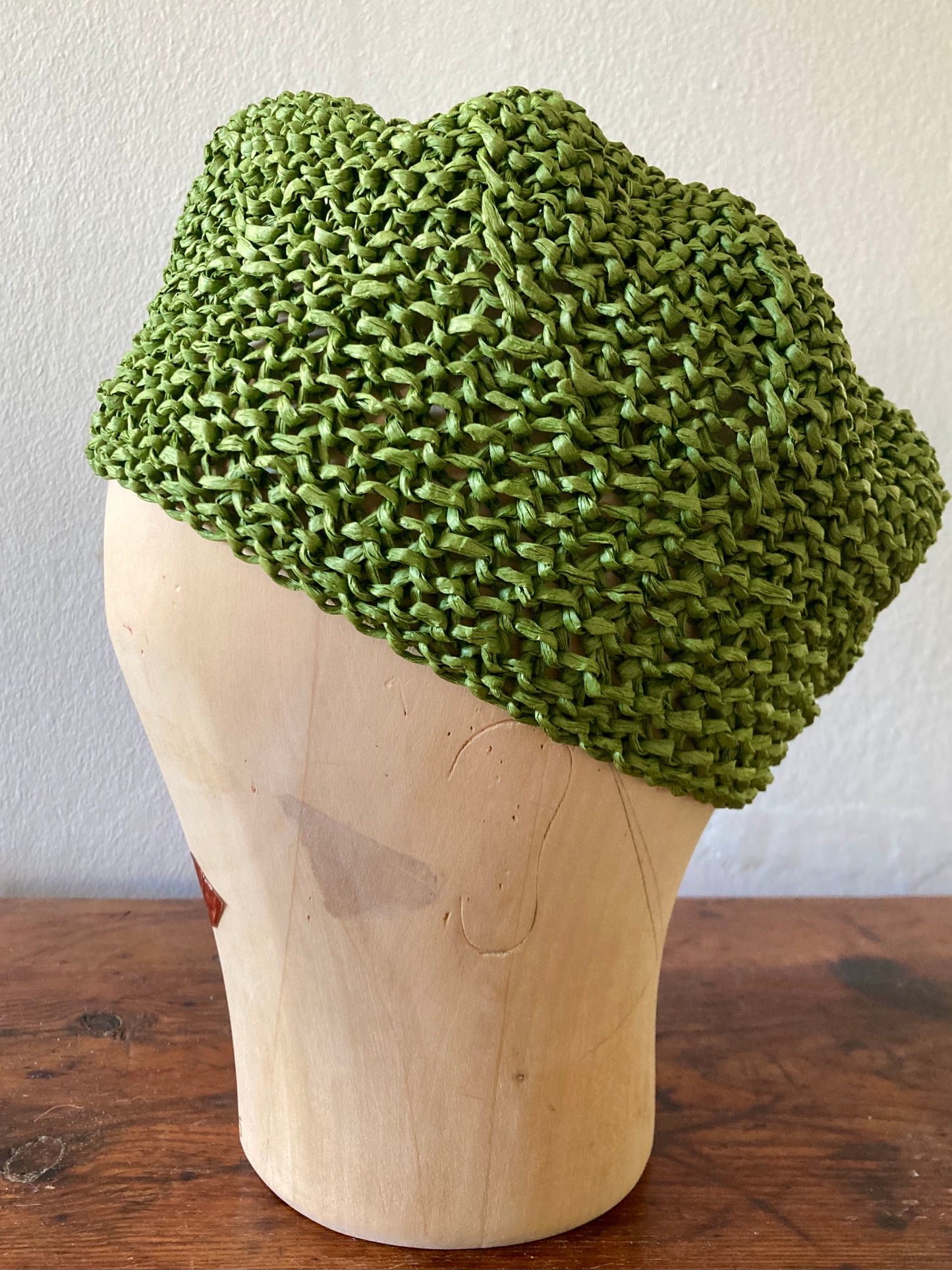 Moss Green Beret to a Side