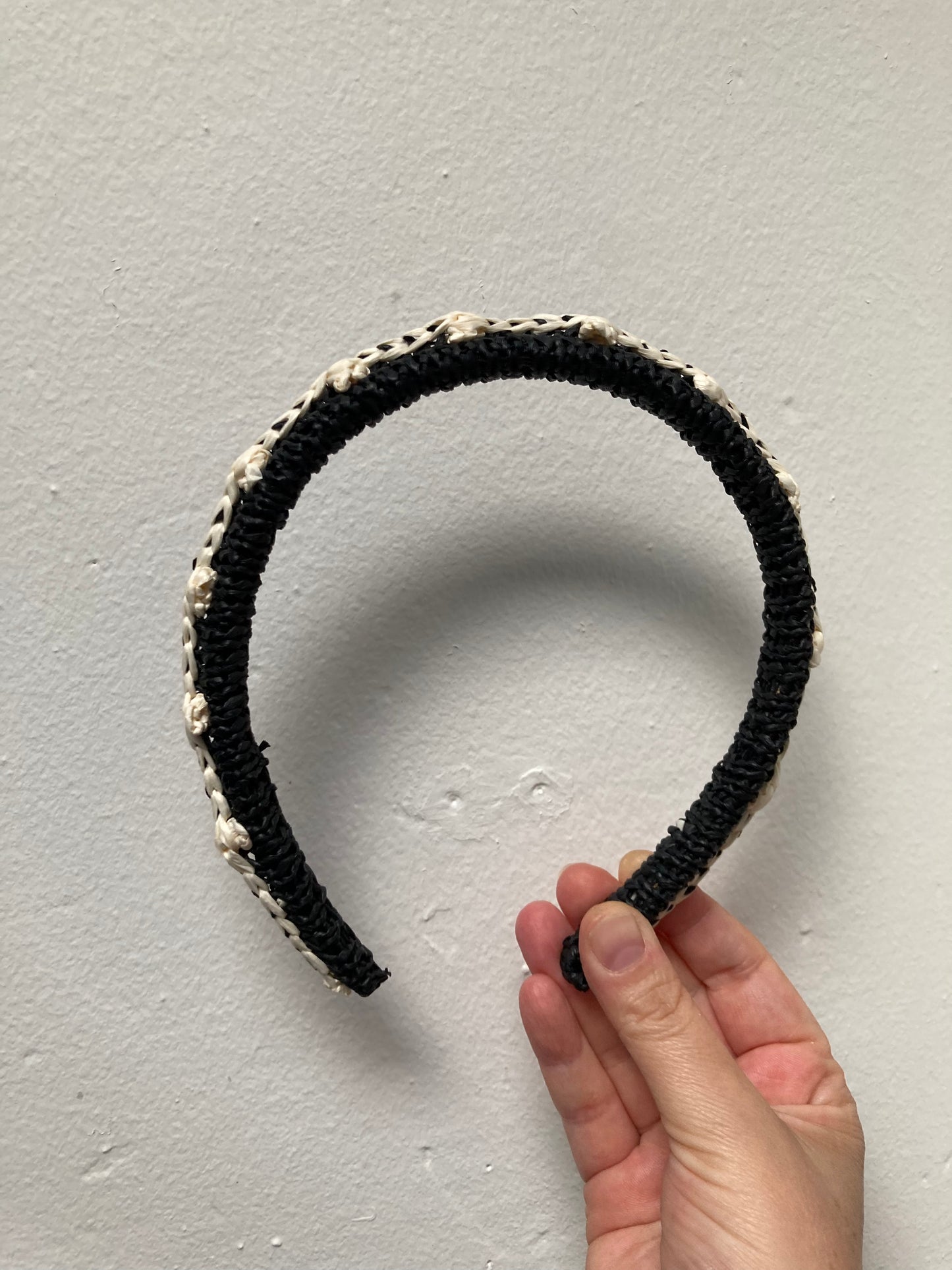 Thin Raffia Headband with Dots