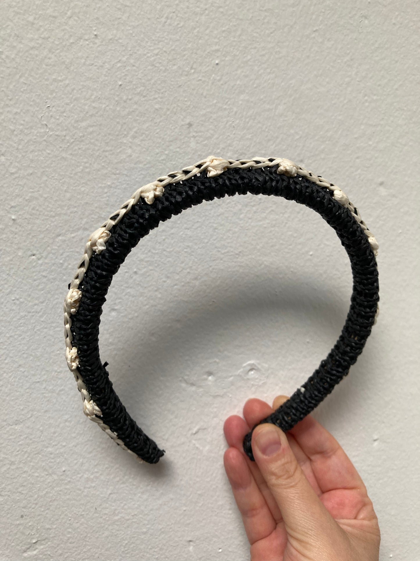 Thin Raffia Headband with Dots